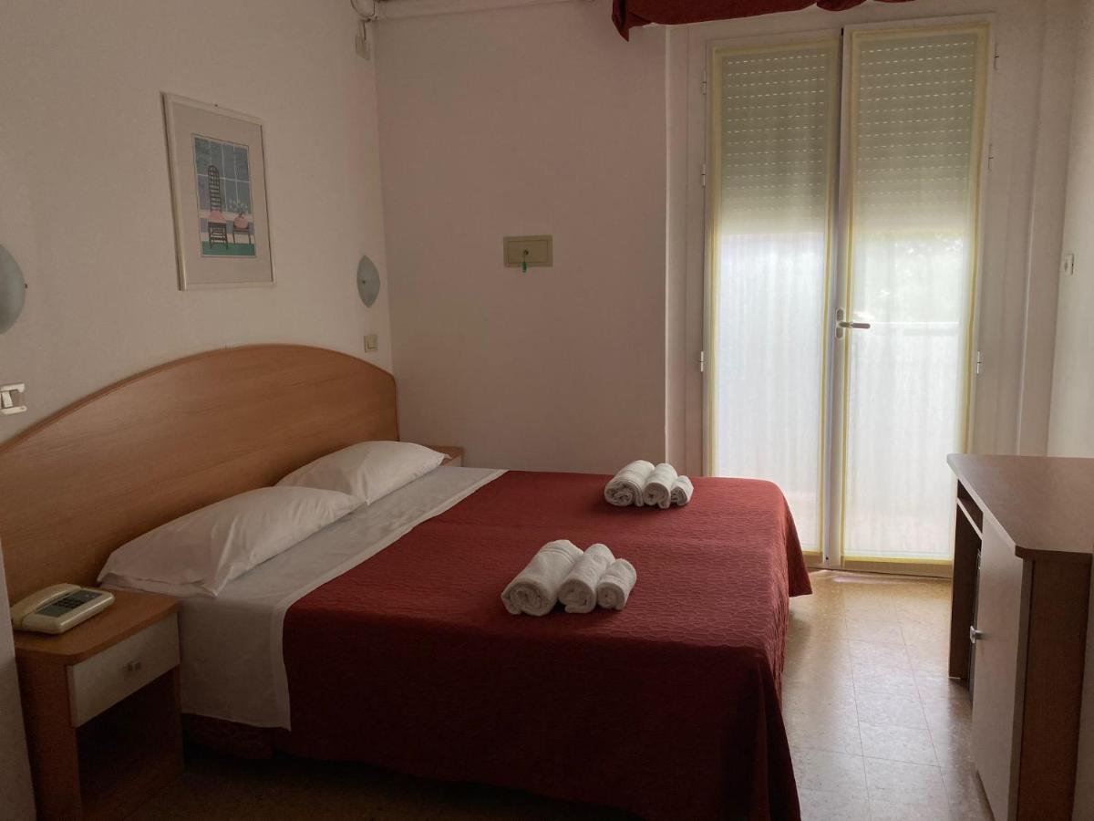 Hotel Chery Milano Marittima Eksteriør bilde